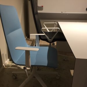 Alias slim conference Medium 5 -tuoli sininen